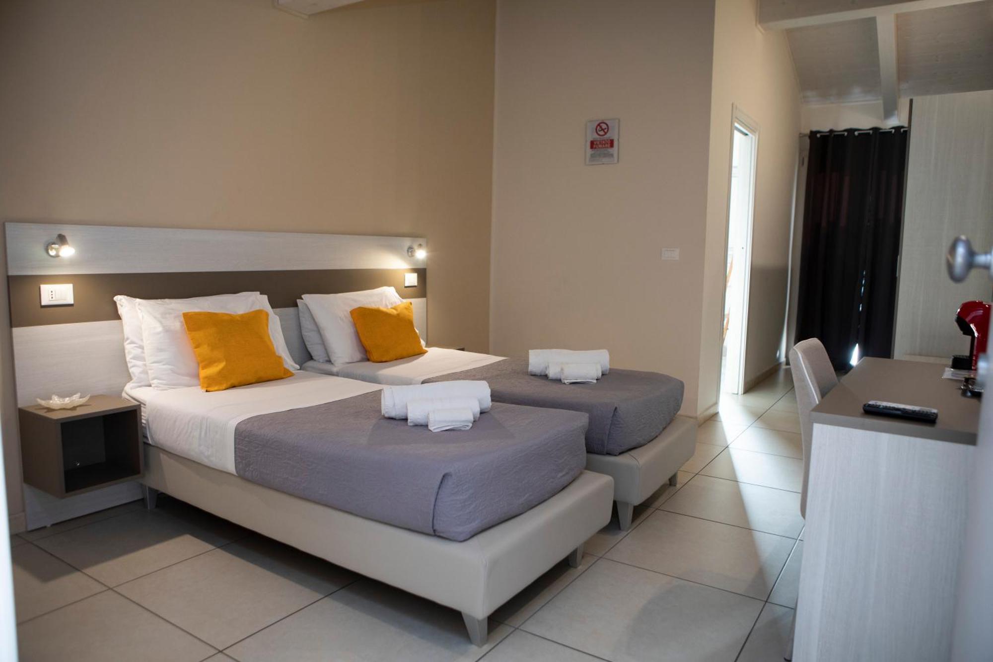 La Perla Amantea - Rooms & Apartaments Exterior photo